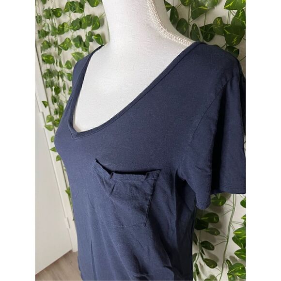 Abercrombie & Fitch Navy Blue Pocket Front V-Neck Short Sleeve Top Size Small - Picture 3 of 5